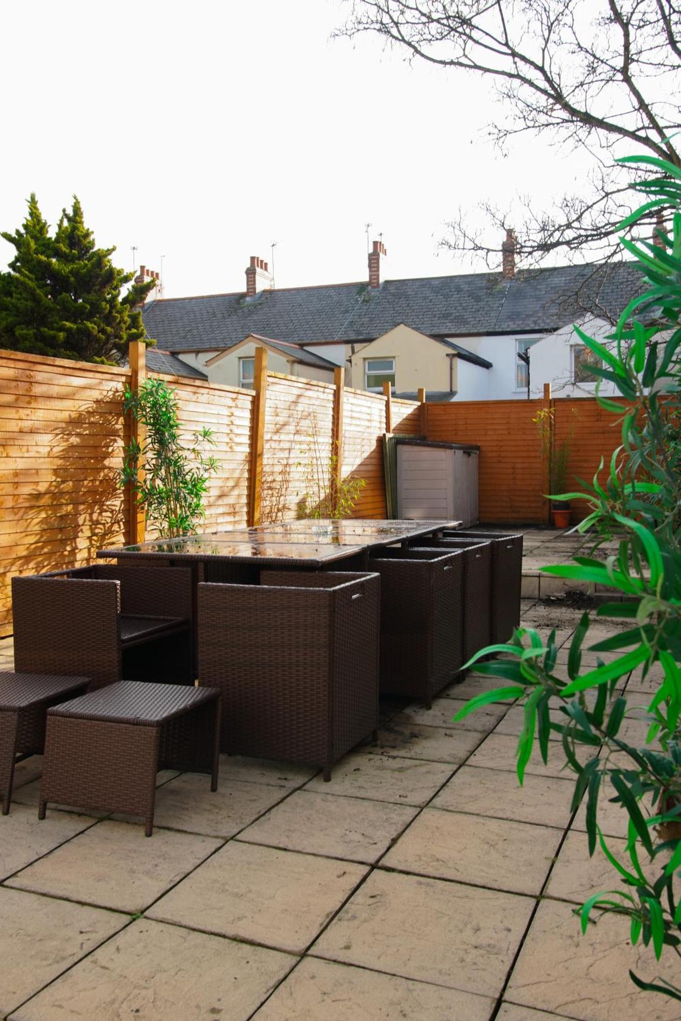 5 Bedroom House Near Cardiff City. Exterior foto